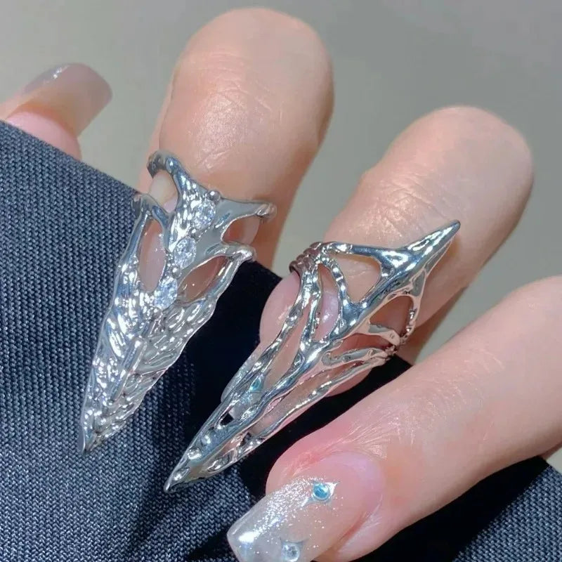 Gothic Armor Ring Silver Skeleton Nail Cover Unisex Metal Finger Shield Punk Rhinestone Decor Protective Jewelry for Women Men